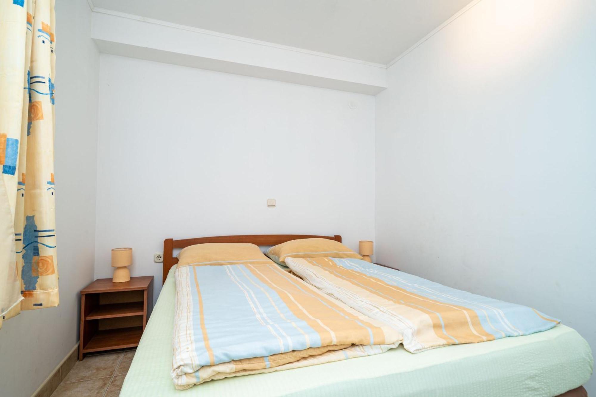 Apartment Zuljana 10233B Extérieur photo